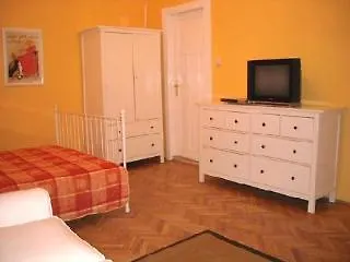Hotel Vaci Utca Boedapest